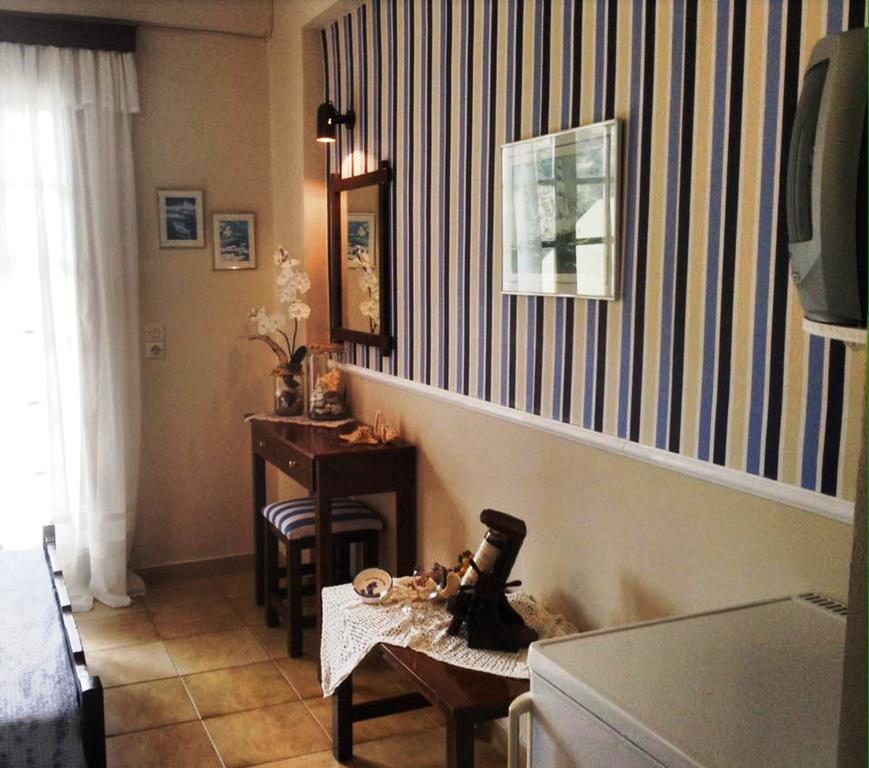 Saint George Hotel Rodakino Esterno foto