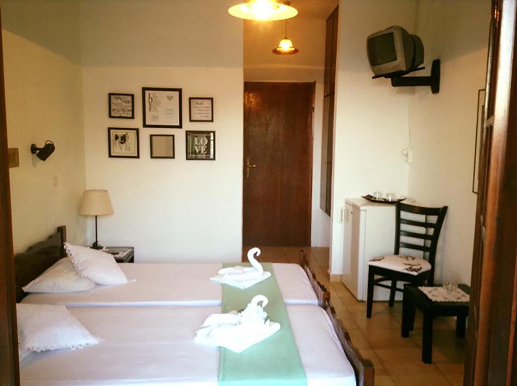 Saint George Hotel Rodakino Esterno foto