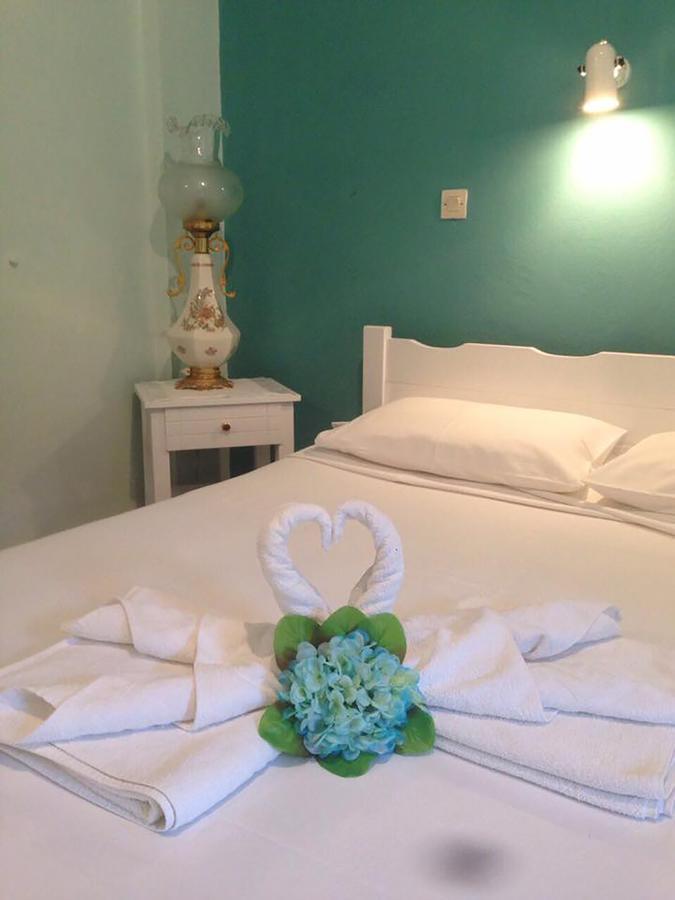 Saint George Hotel Rodakino Esterno foto